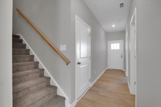 Photo - Stylish Living with Convenience at Your Doorstep
