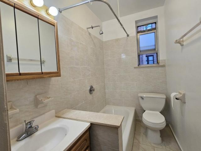 Photo - 1 bedroom in New York NY 10032 Condo Unit 2A