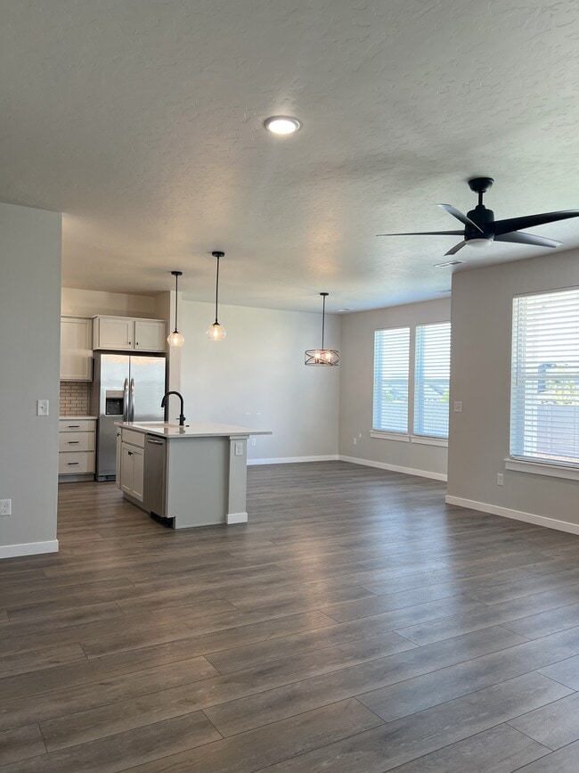 Photo - 2285 N Lithodora Ave