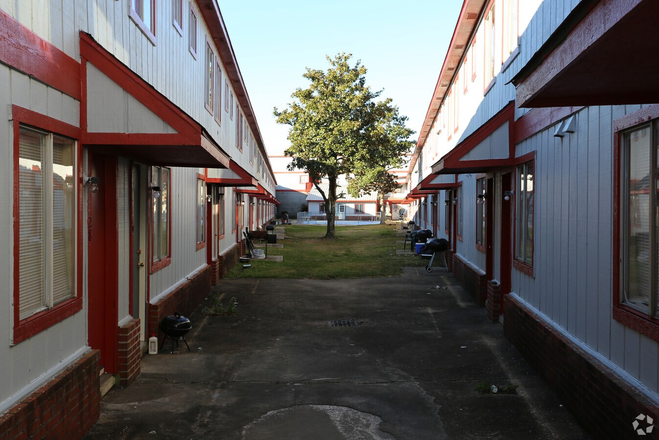 Hyatt House - Hyatt House Apartments