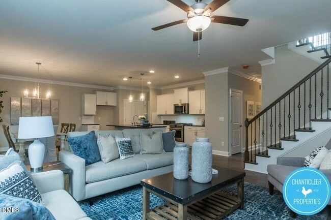 Photo - 2528 Reynolds Dr