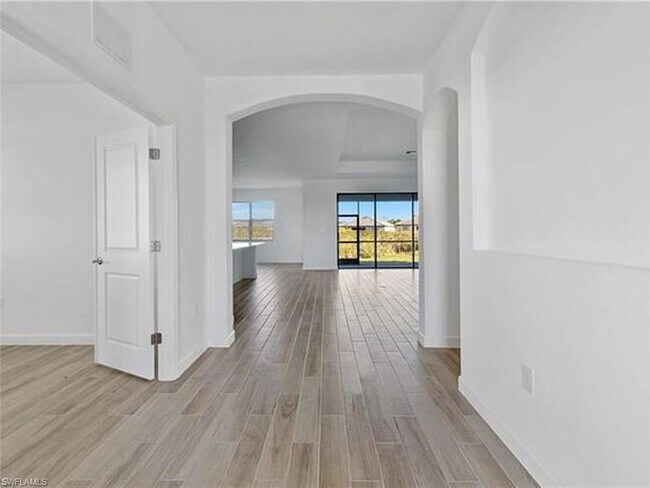 Photo - 1779 Hagen Ct