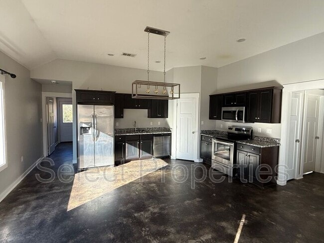 Photo - 263 Wolf Den Dr