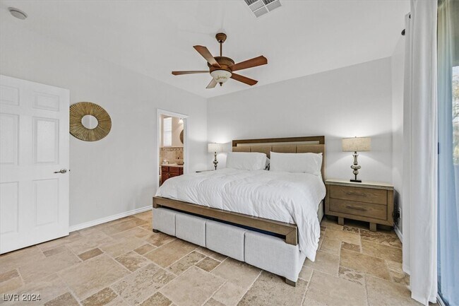 Photo - 2738 Kingclaven Dr