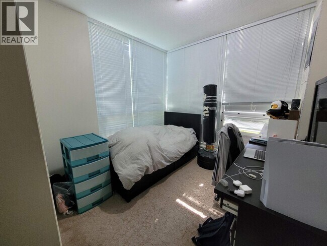 2968 Glen Dr Unit 6xx