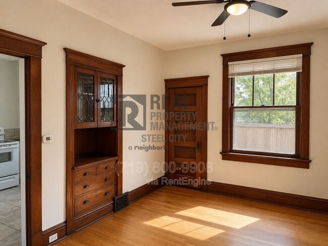 Photo - 212 W Evans Ave