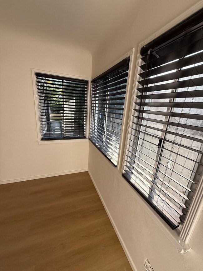 Photo - 1543 11th St Unidad D