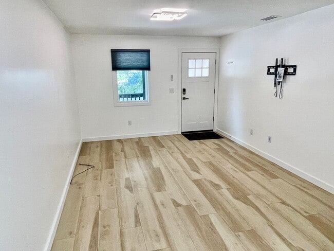 Photo - 724 N.14th St