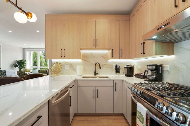 Photo - 2344 W Polk St Unidad ID1256061P