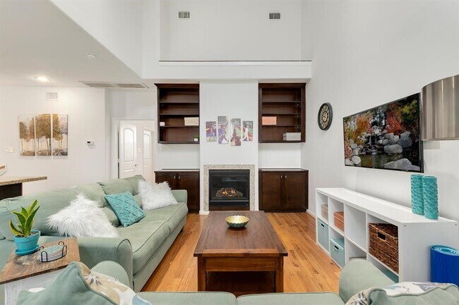 Photo - 1841 Radcliffe St