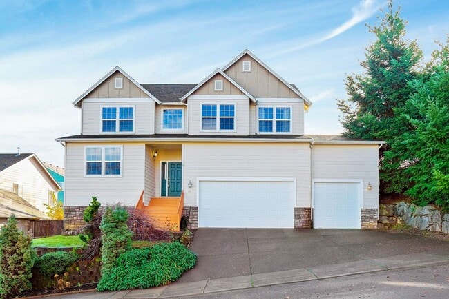 Building Photo - 4Bd/2.5Ba Two Story House - Available Soon!