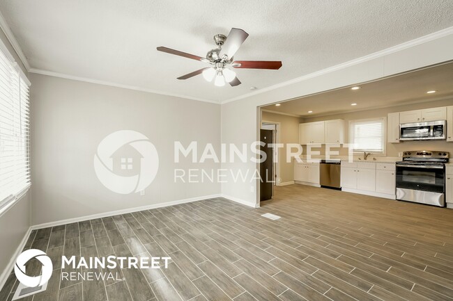 Photo - 35 Willow Ln NW