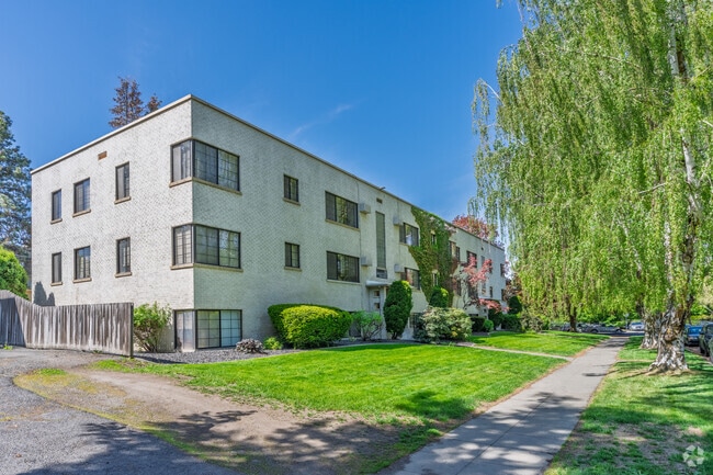 Walnut Court