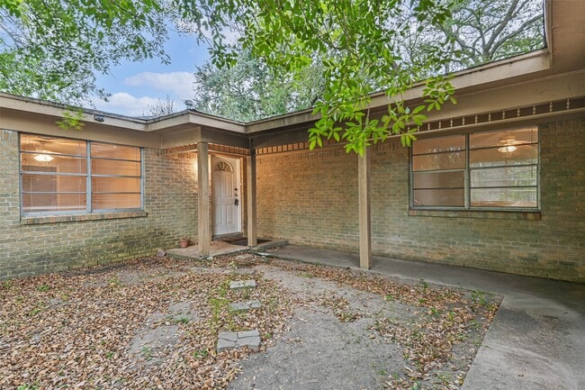 Photo - 6425 N Ridgecrest Dr