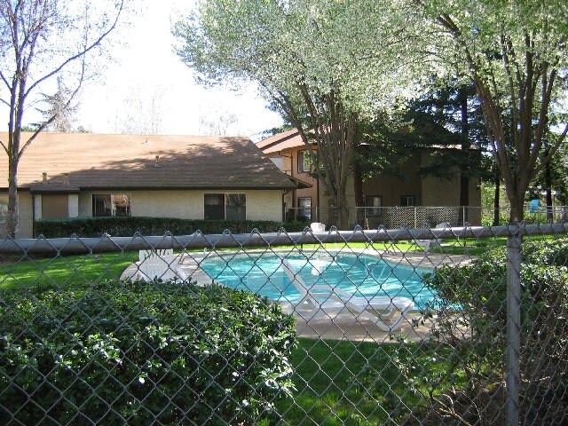 Lassen View Apartments For Rent In Chico Ca Forrent Com Lassen View Apartments For Rent In Chico Ca Forrent Com