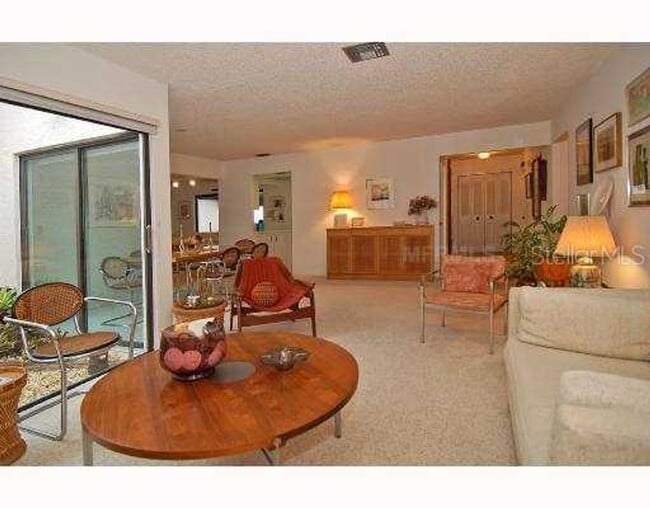 Photo - 2/2 Maintenance-Free Glen Oaks Courtyard Home with Private Pool