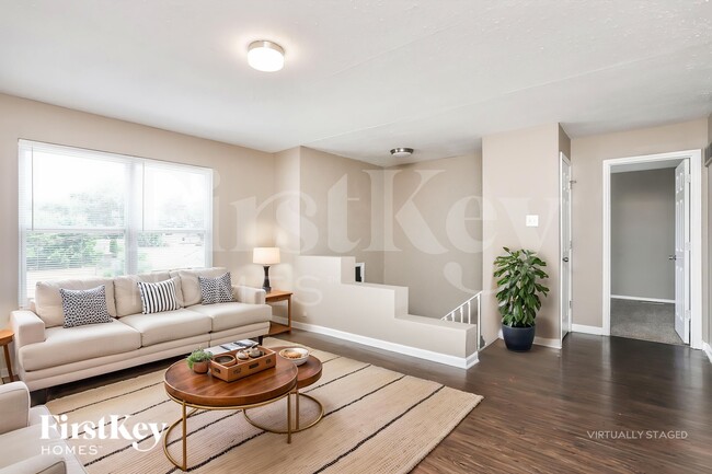 Photo - 9963 Meadow Ave