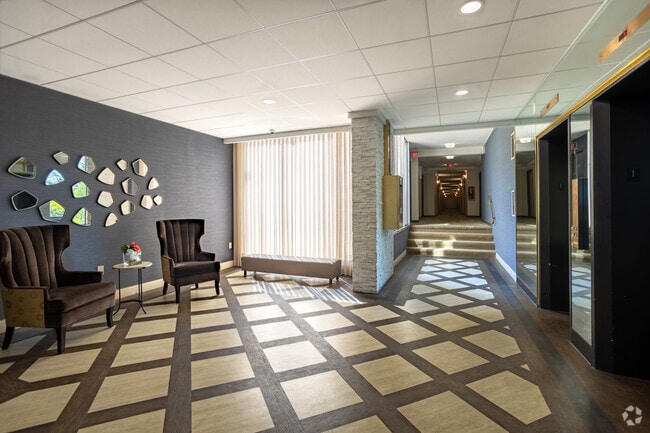 Cooper River Plaza Apartments