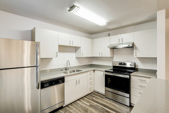 Photo - Cedar Terrace