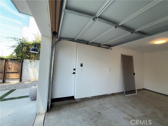 Photo - 21719 Hart St