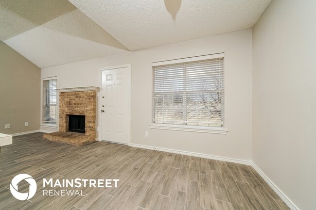 Photo - 922 Bayfield Dr