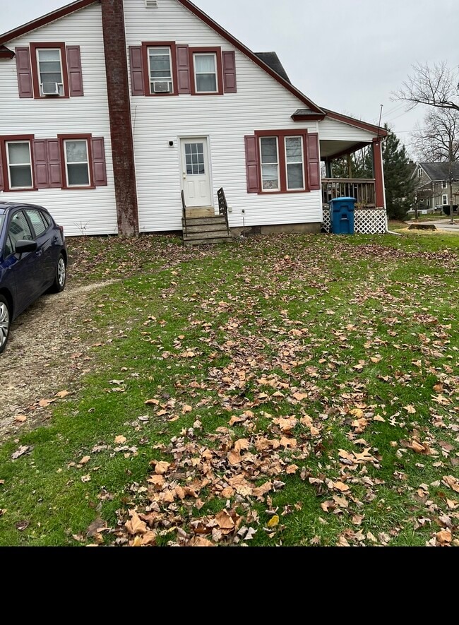 Photo - 309 S Willow St