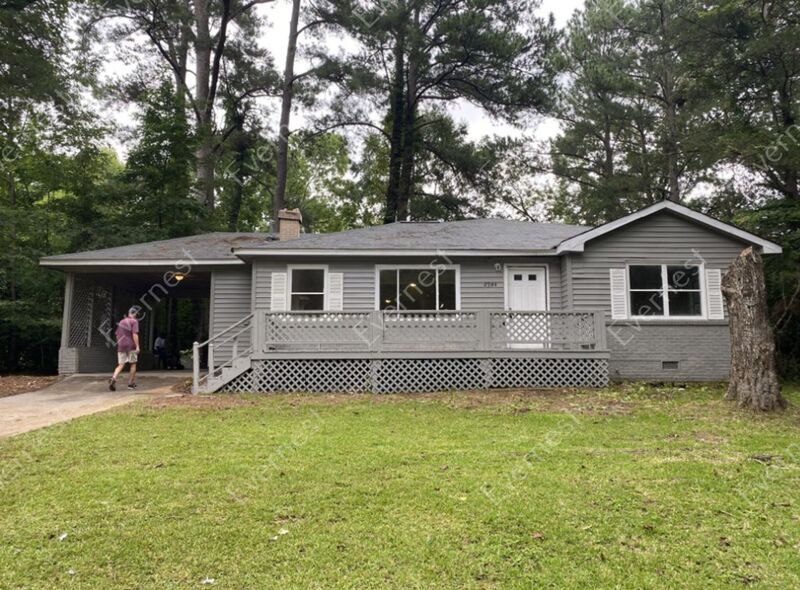 Photo - 2944 Glenderry St House