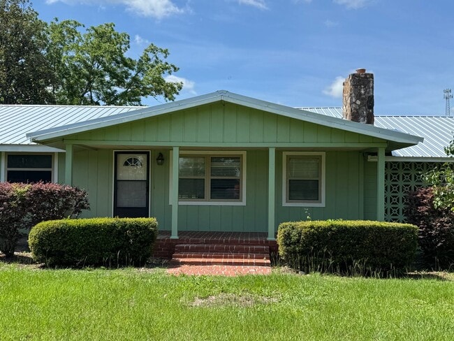 Photo - Newly renovated 3 Bedroom, 2 Bath home on CR 136