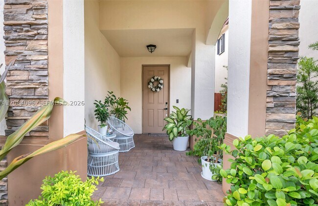 Photo - 133 NE 25th Terrace