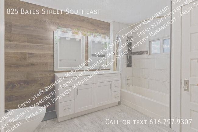 Photo - 825 Bates St SE