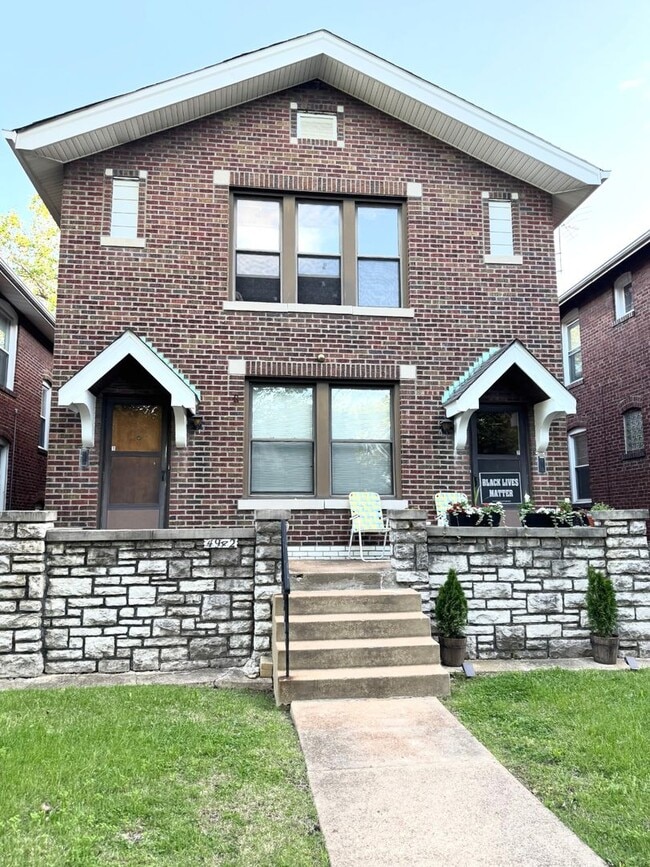 Photo - 4942 Tholozan Ave Apartment Unit 1