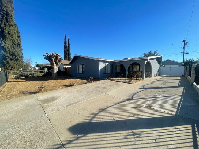 3BD/1.5BA House - Moreno Valley (92553) - 3BD/1.5BA House - Moreno Valley (92553)