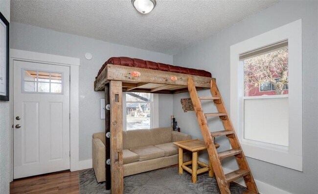 Photo - 620 E Davis St Unit 620 E. Davis