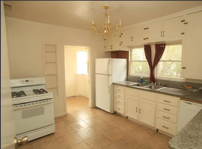 Photo - 1238 N Gardner St Unit 1238 N Gardner