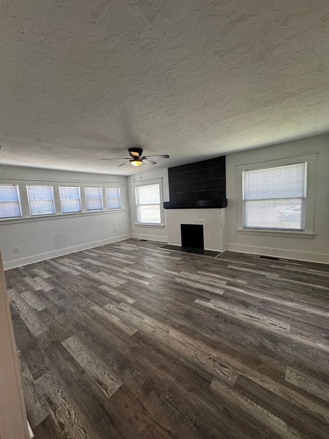 Photo - Adorable home located near Amarillo College 3/1/1