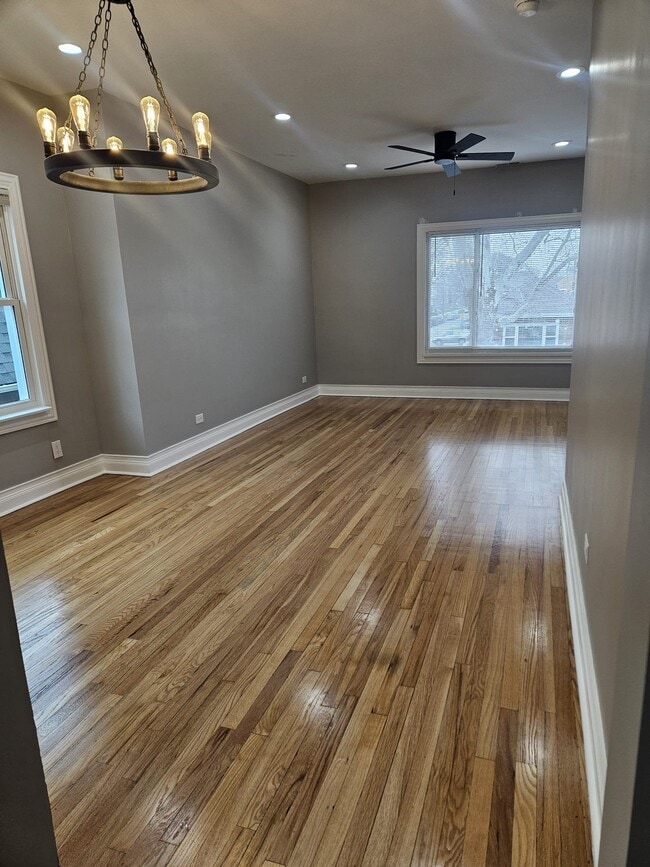 Photo - 5934 W Wilson Ave
