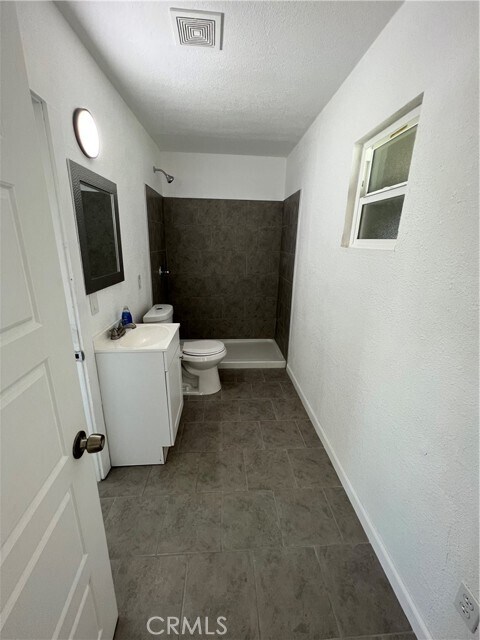 1906 Mentone Blvd