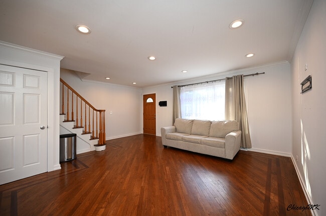 Photo - 429 E Lincoln St