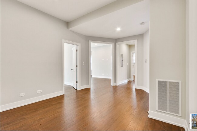 Photo - 847 W Lill Ave Unit 853-849- H