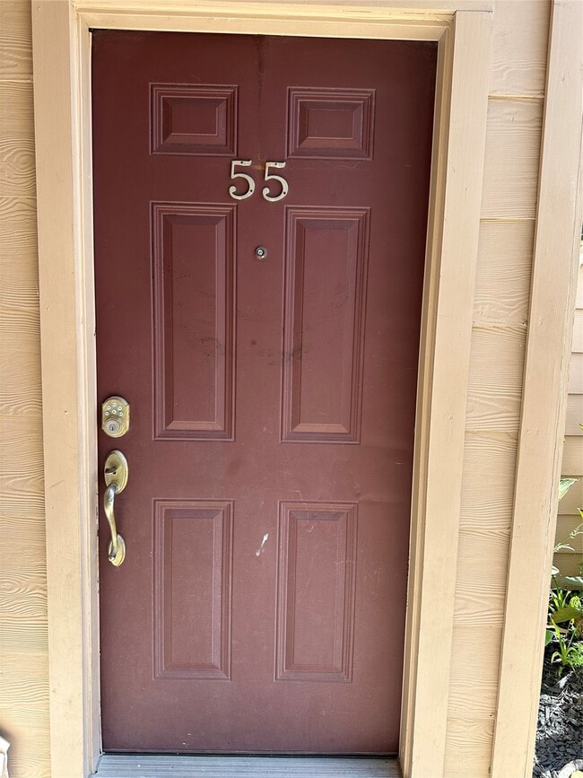 Building Photo - 2125 Augusta Dr Unit 55