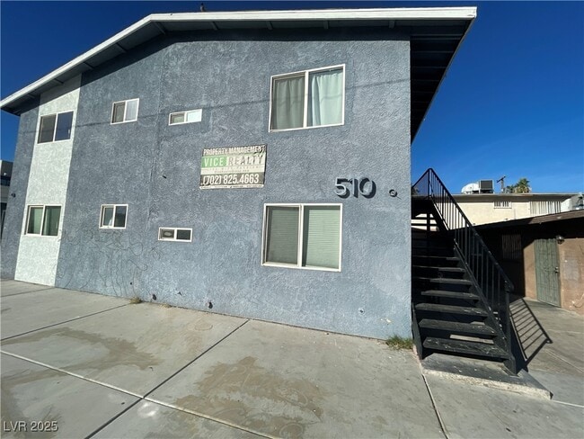 Building Photo - 510 Mckellar Cir