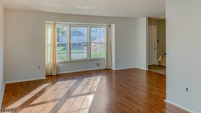 Photo - 247 Fairfield Ln