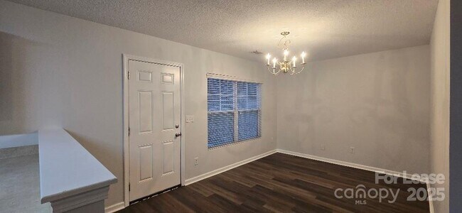 Photo - 1732 Carmenet Ln