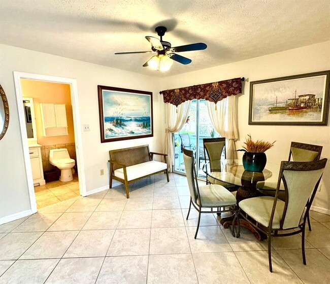 Photo - 2141 SW Import Dr