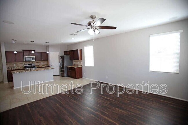 Photo - 18377 W Bridger St