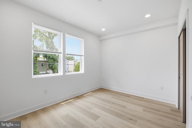 Photo - 2237 N 16th St Unit 2