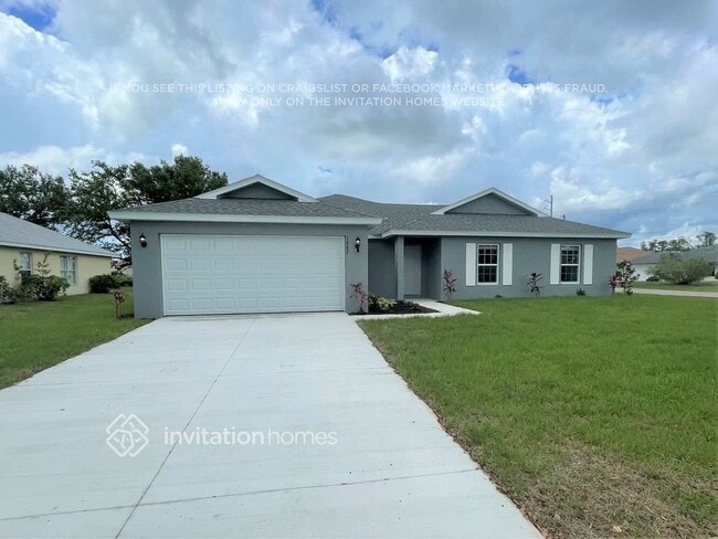 Building Photo - 1067 Paraclete Rd