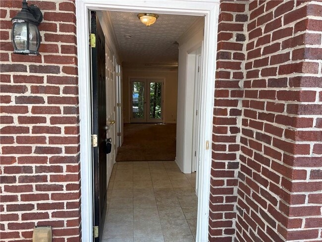 Photo - 4601 Logan Way