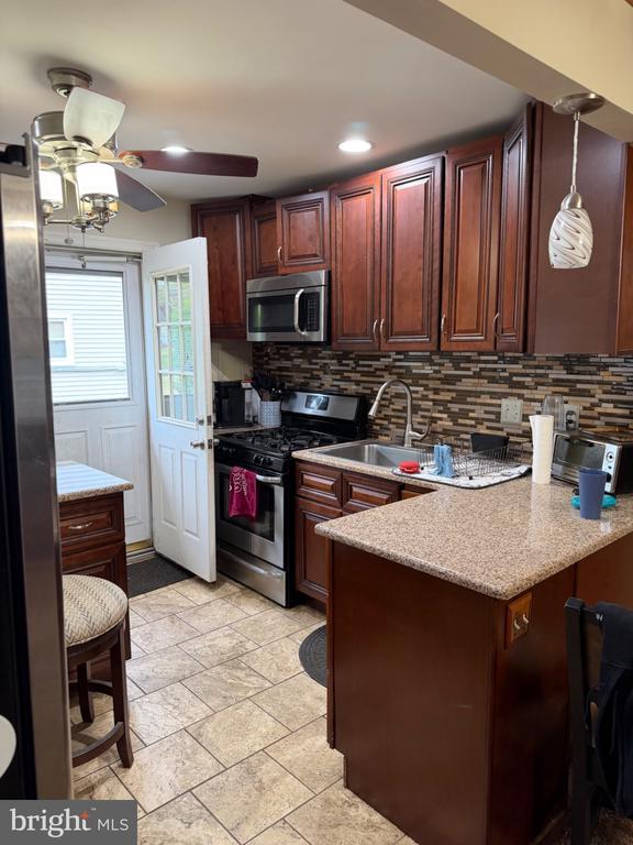 Photo - 1062 Terrace Blvd