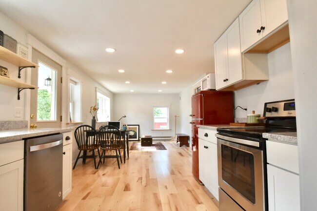 Photo - 15 Lincoln St Unit 3